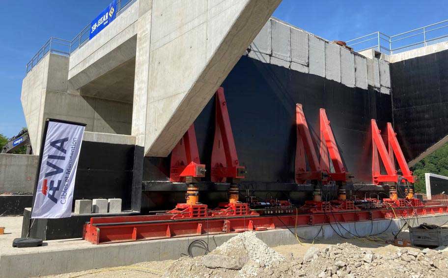 Ævia: shifting of two railway bridge structures in Savoie