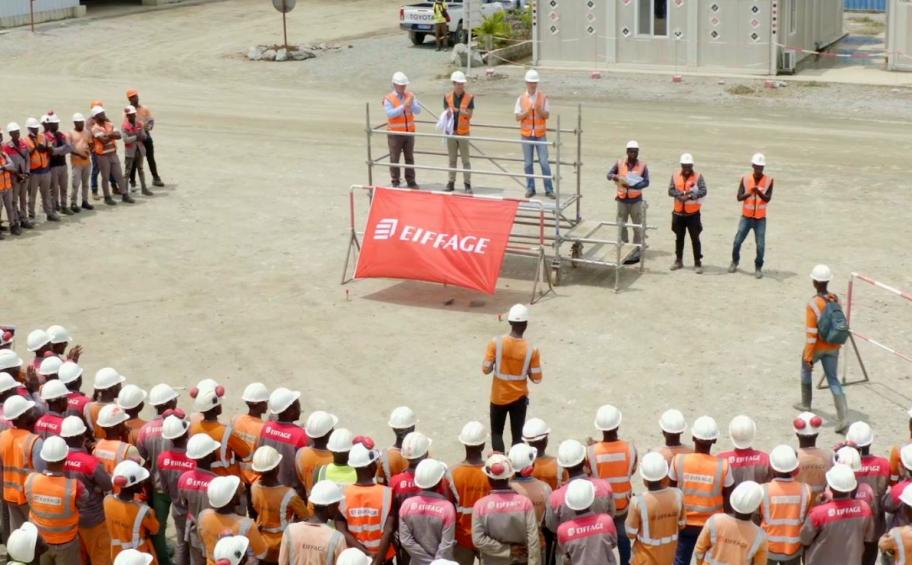 Remise des prix Safety Leaders sur le projet d'aménagement hydroélectrique de Singrobo-Ahouaty d'Eiffage Génie Civil
