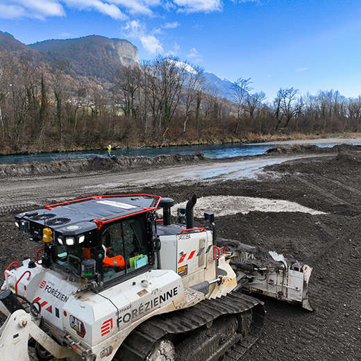 Chantier d'arasement d’un banc à Arenthon
